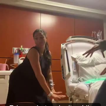 Dance in the Delivery Room: Markle and Harry Back on the Show