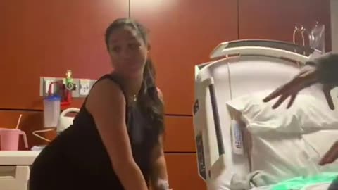 Dance in the Delivery Room: Markle and Harry Back on the Show