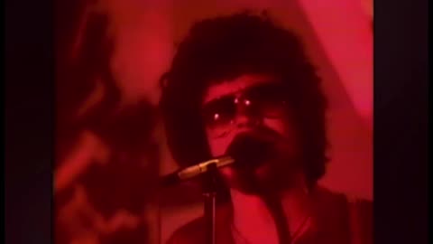 ELO - “Don’t Bring Me Down” (Official Music Video)