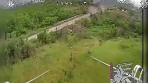 👀💥 Russian "Frankentank" caught by drones of "Sova" unit of the 81st Airmobile Brigade of DShV.