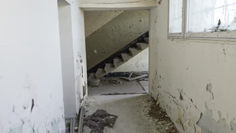 Изоставен Дипломатически Корпус