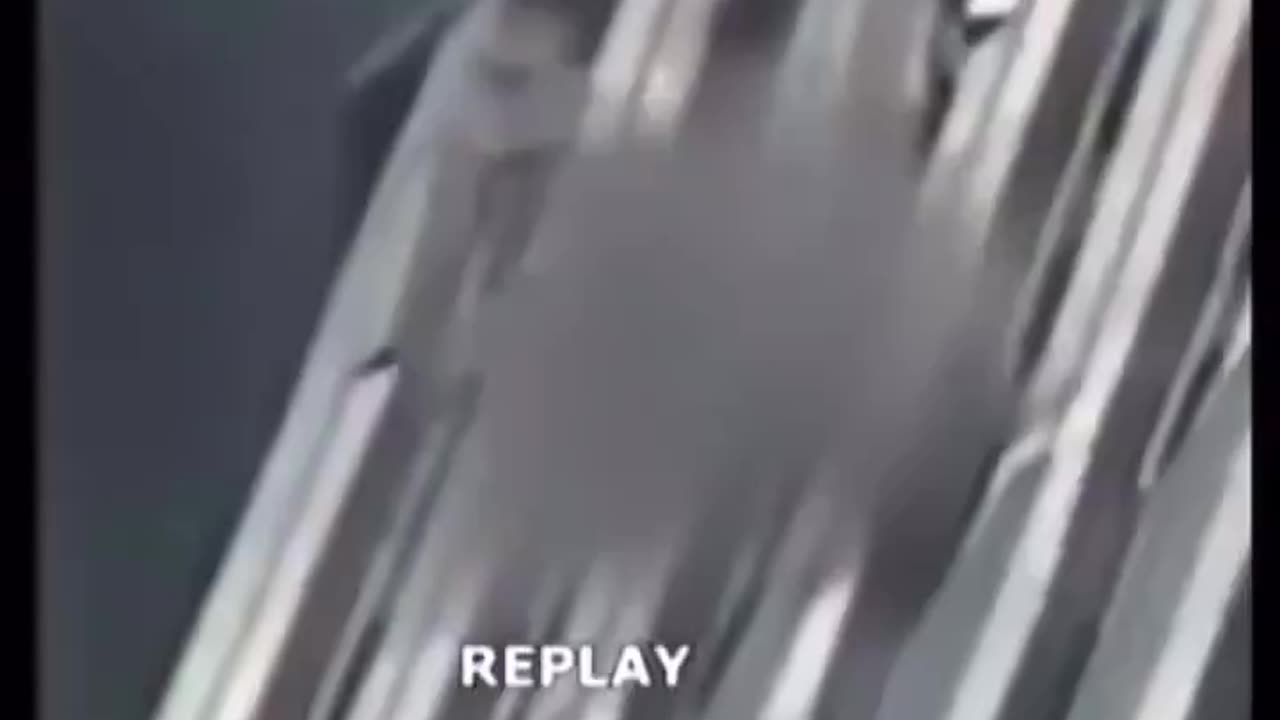 9/11 40 floors below