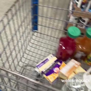 Everybody carts normal size — cause we're paying cash