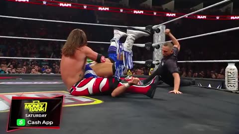 WWE - THIS IS AWE-SOME! 👏👏 👏👏👏 #WWERaw