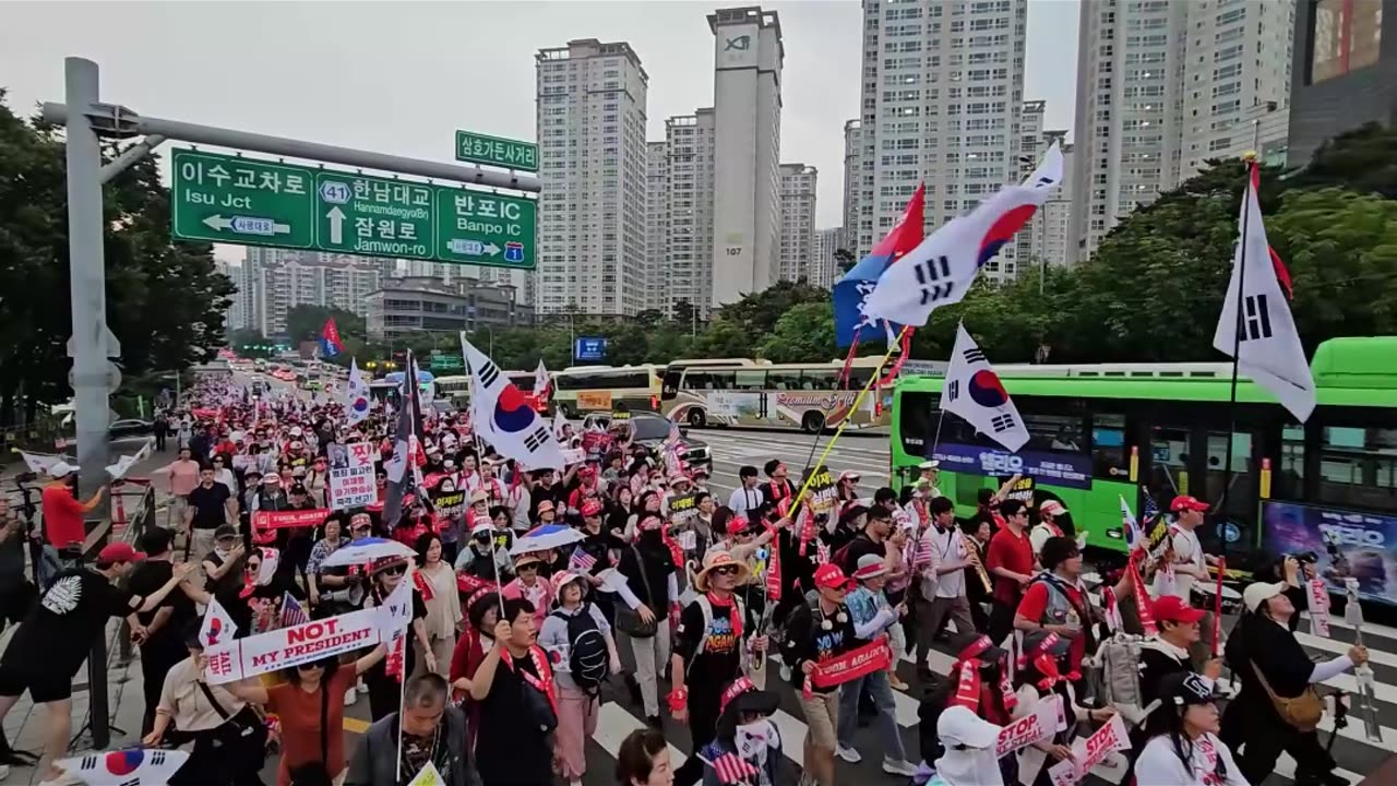 11TH.역대최고 ,서초행진축제,우린 정의롭고,떳떳하기에,후세를 위해, 가~자 여의도로.MD-24 오늘도 안녕 하시나요?/For future generations, let's go