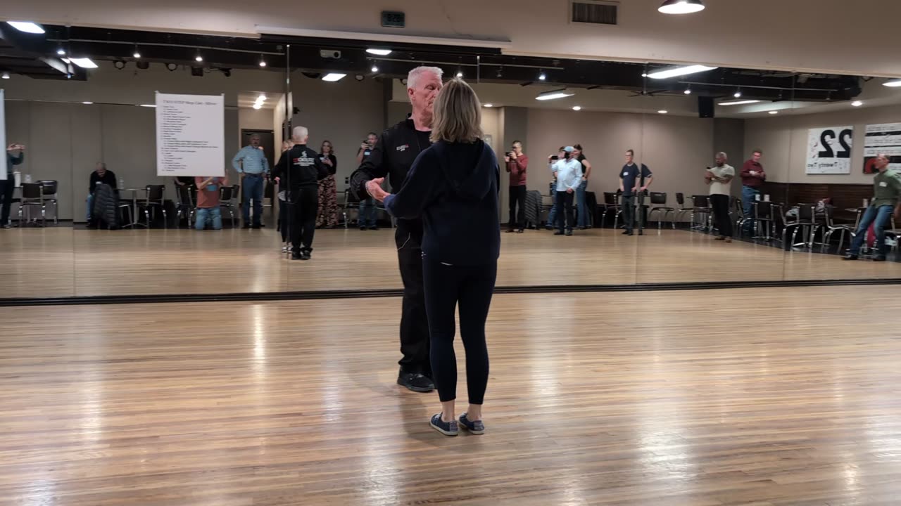 Two Step @ Studio 22 with Jim Weber 20250320 202552175