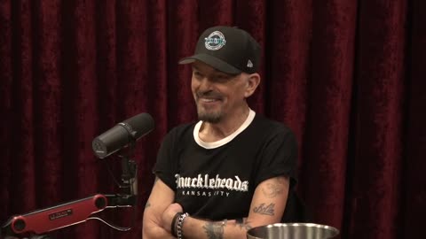 Joe Rogan Experience #2407 - Billy Bob Thornton