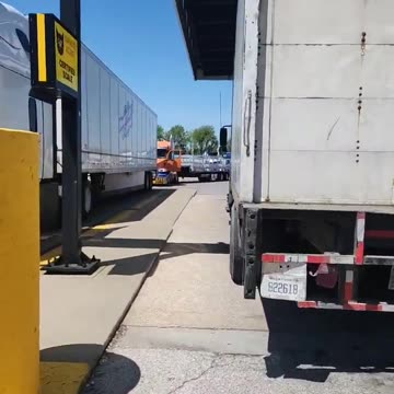 BONEHEADS I SWEAR #ourtruckinglife #truckdriver #atruckerslife #VISTA #trucking #reallifetruckers