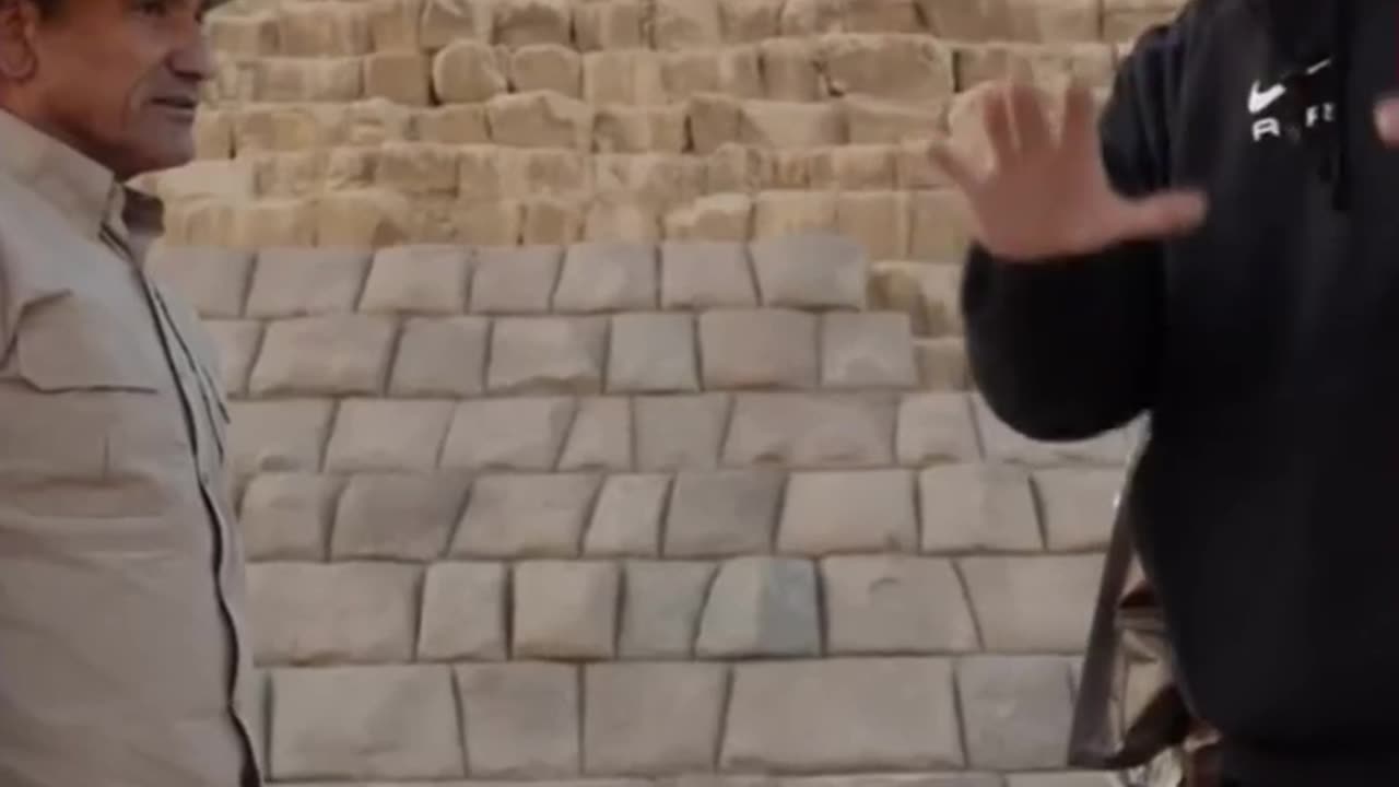 Pyramid tour