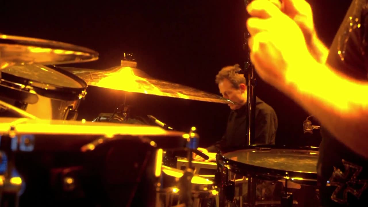 Kashmir - Led Zeppelin feat. Jason Bonham (live)