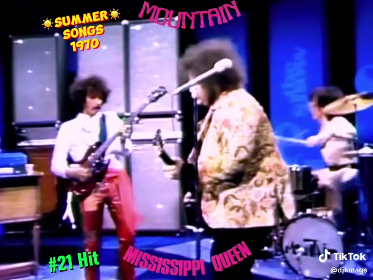 MISSISSIPPI QUEEN ~ MOUNTAIN ( LIVE )