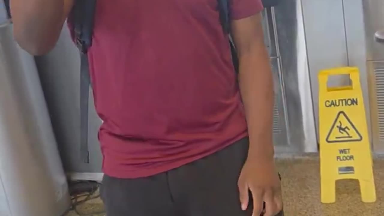 Gypsy Crusder runs into black person at Austin Airport (Gypsy POV)