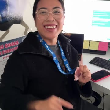 Chrissy Crushed It In January And Earned Her Bronze Medal! 🏅👏 | USA Containers