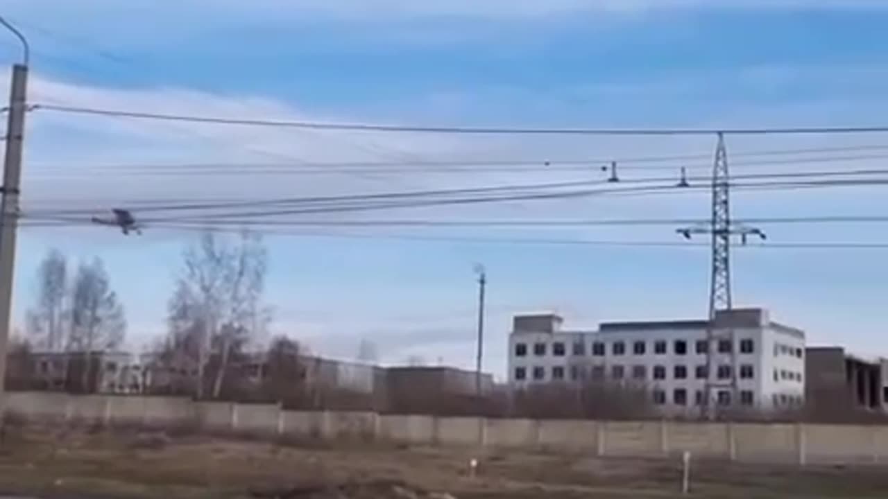 Russians Film Unknown Cessna-Type Drone Attacking a Plant in Saransk,Russia