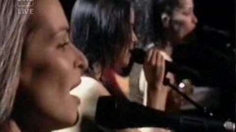 The Corrs - And You Say This Is Christmas & War Is Over