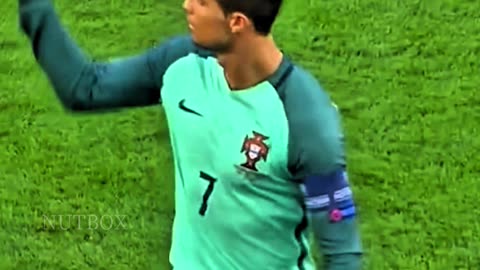 RONALDO WITH HIS FANS