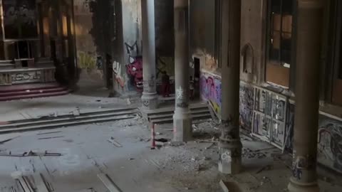😂🏰 Kids Are Still Afraid to Explore Church? | FunFM