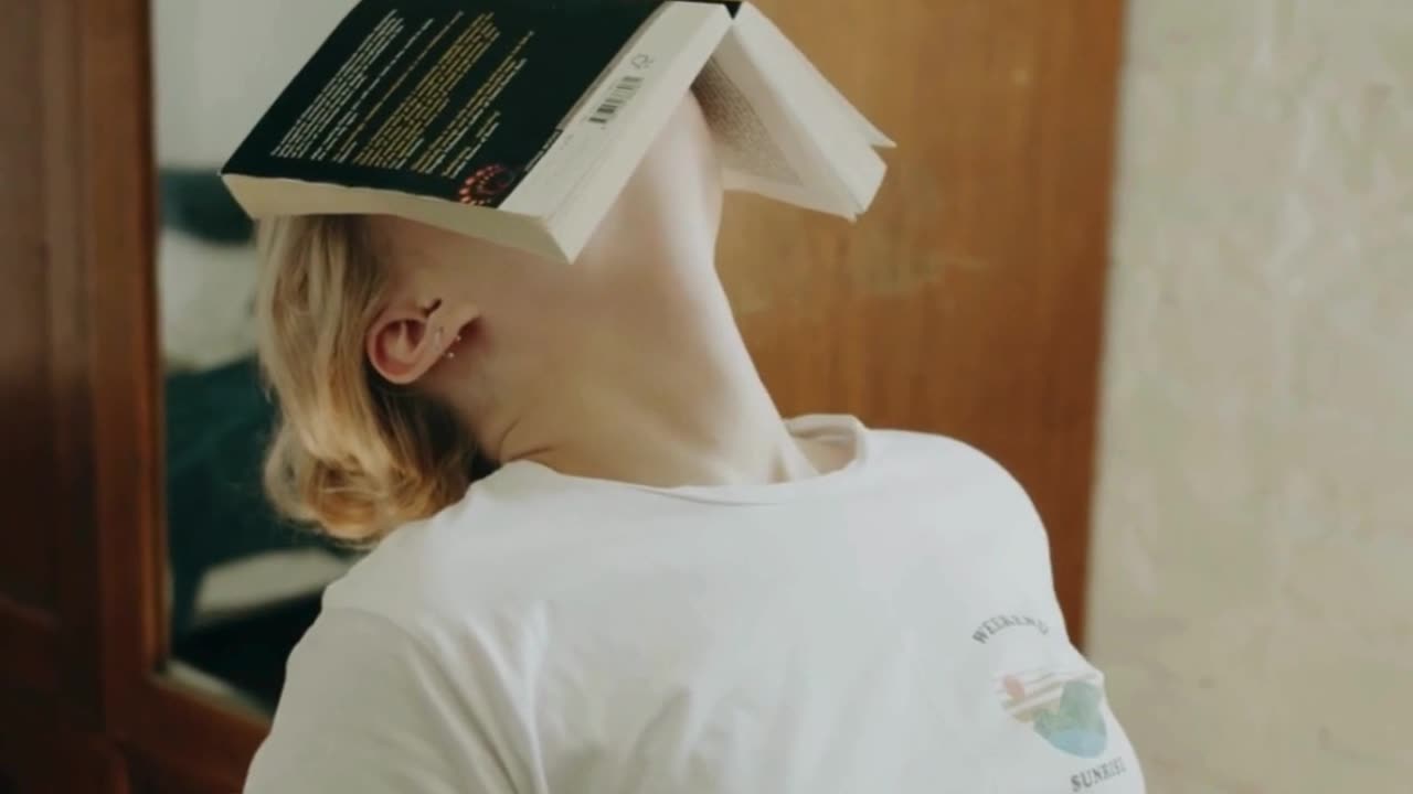 Understanding What is Stress in under 3 Minutes | What Really Happens to Your Mind and Body