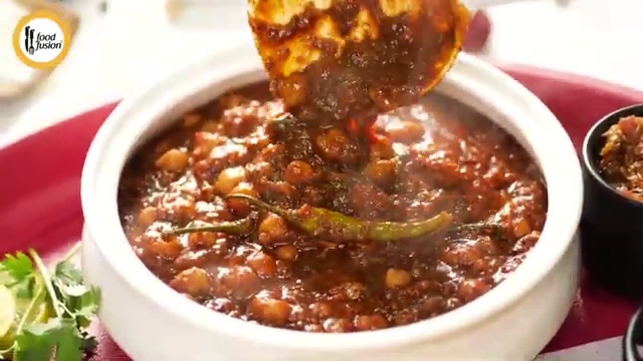 Chana Masala & Poori Recipe