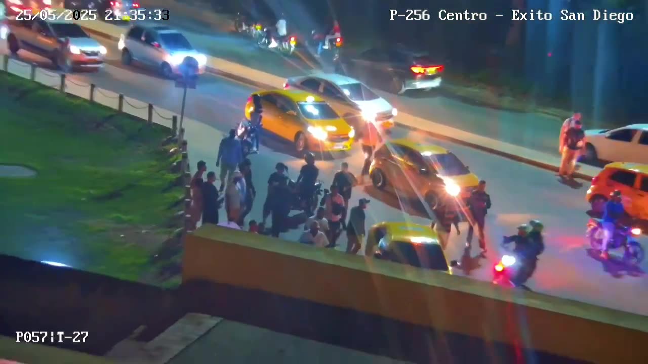 Robo de cadena de oro en Cartagena
