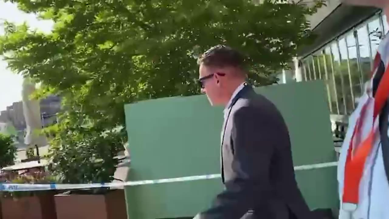 Peter Theil confronted in public. | YungPutin