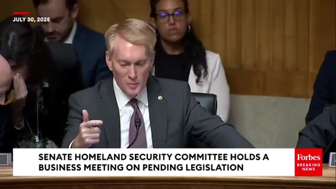 JUST IN_ Senators Vote On Amendment To Begin Review Of All Trades By Pelosis For Past 25 Years