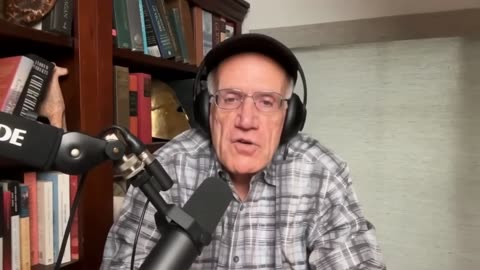 Hillary Clinton THROWN Into PANIC As West Wing Tension Hits Breaking Point | Victor Davis Hanson