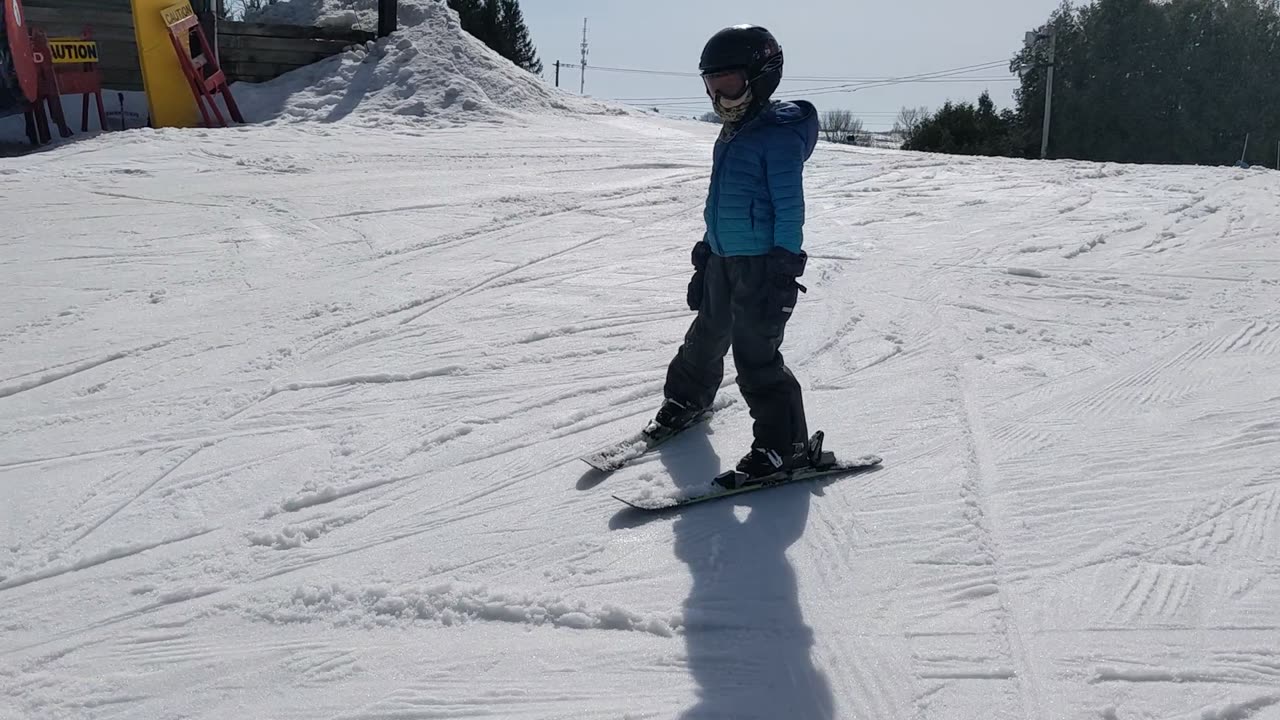 Intermediate blue square