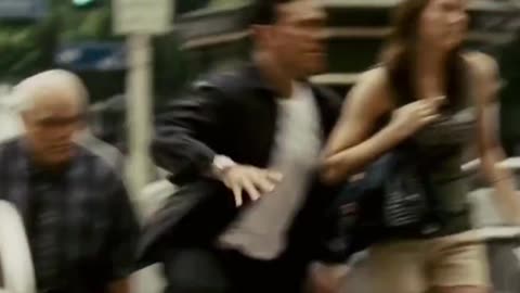 [MOVIE] Did You Know Chris Brown Did His Own Stunts in "Takers"? 🎬🏃‍♂️