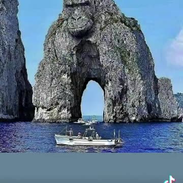 Our beautiful world and it's mysteries 💫