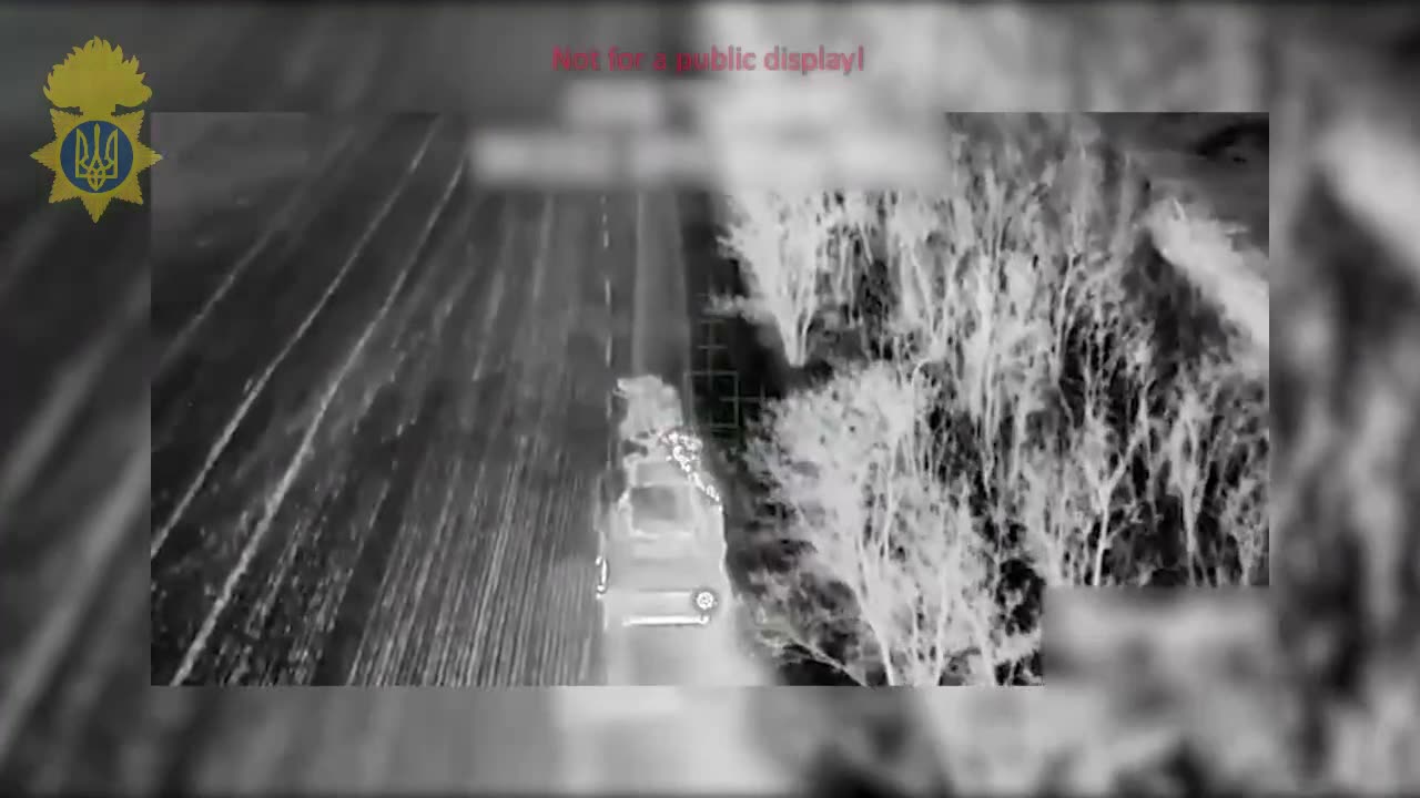 💥😎 National Guardsmen destroyed Russian Tor-M2 air defense system in the south.