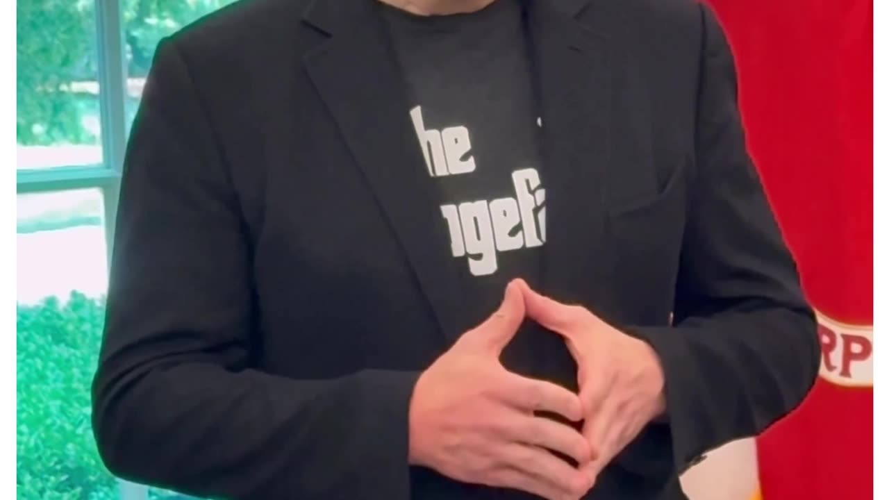 Elon receives a Gold Key