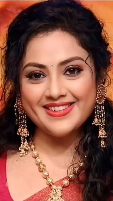 actress meena