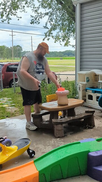 BradKuz76 Tomrik's Rocket Finale!