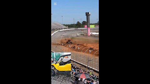 flying bike kick insane yamah loud exhaust #offroadcar #atv #automotivetools #atvadventure #offroad