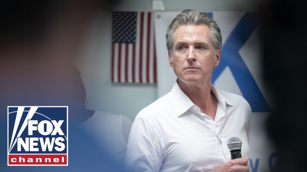 Gavin Newsom is trying to 'play both sides,' columnist argues