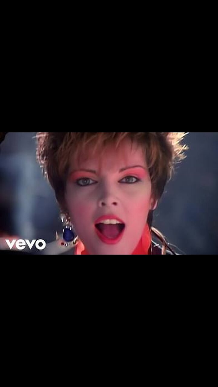 Pat Benatar ~ Love Is A Battlefield