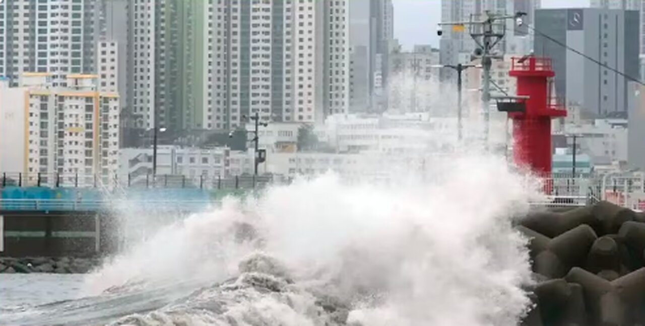 LIVE_ View from Taiwan as Typhoon Ragasa brings rain