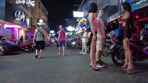 Pattaya Nightlife is INSANE in Thailand🔥🇹🇭