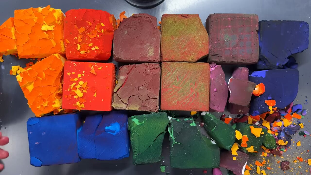 color chalk Smriti as Mr