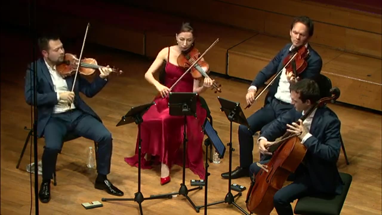 Franz Schubert: Quatuor à cordes n° 12 en ut mineur D. 703 : Allegro assai - Quatuor Casal (2016) (1820)