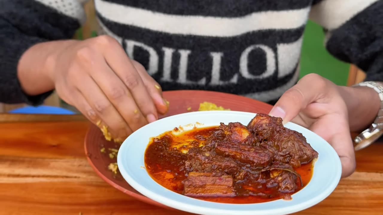 Bangladesh: For the first time in Faridpur, bone beef with minced meat biryani!
