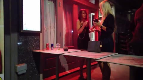 Inside Britain’s Wildest Nightlife! 🇬🇧