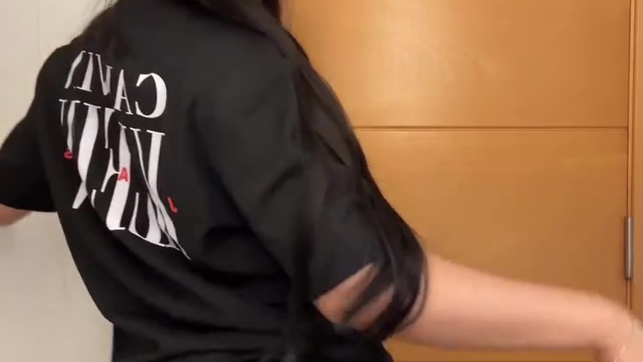 🍑 Back In Black 💯👌