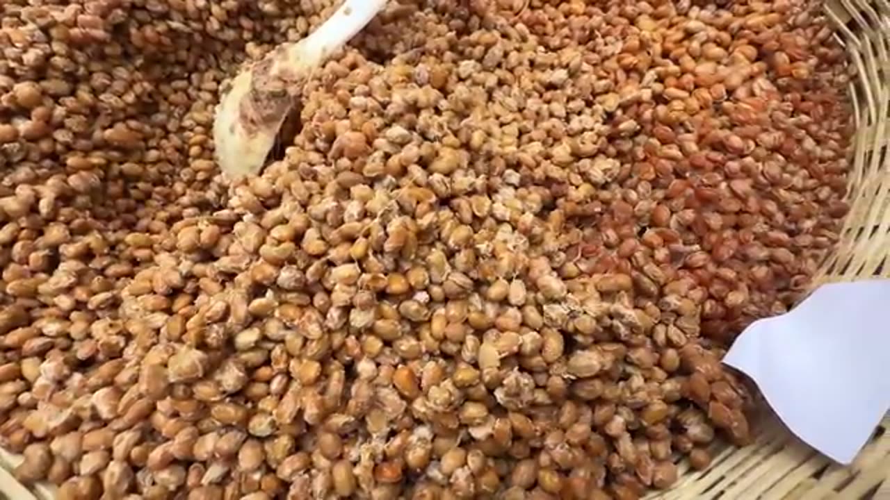 Bustling Food Market in Guiyang, China | Fiery Spicy Dishes & Sticky Rice Favorites