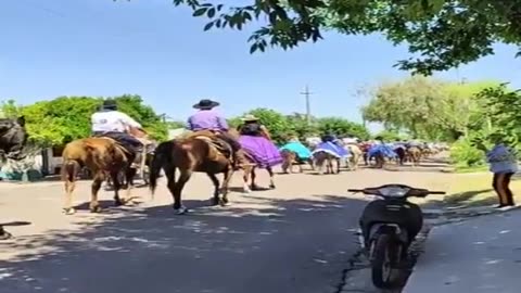 Desfile gaucho con la Virgen de Itatí - Ansina, Uruguay 14/12/2025