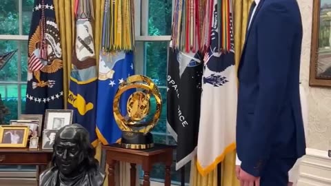 7-foot-9 Florida Olivier Rioux becomes tallest college basketball player in history