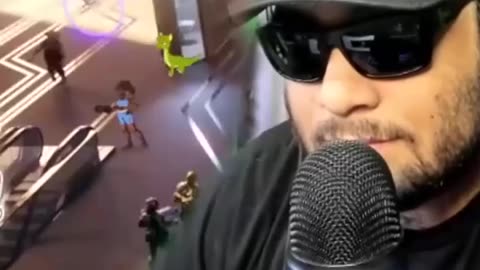 Streamer Reacts To Soldier Complaining About Her Nails