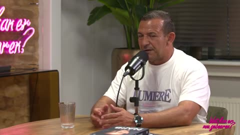 Jan loomans bij najib amhali