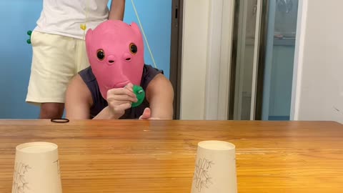 Hurry up and ask your friends to watch the upgraded version of the rock-paper-scissors challenge